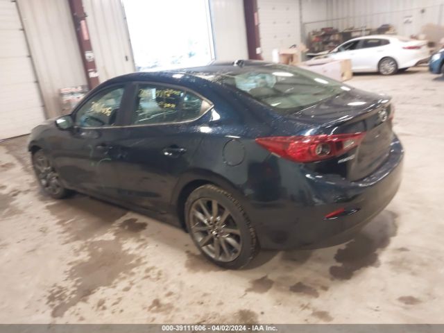 3MZBN1V38JM259771 Mazda Mazda3 Touring