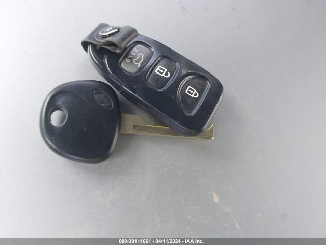 Hyundai Veloster Base W/black 2014 KMHTC6AD9EU208575 Image 11