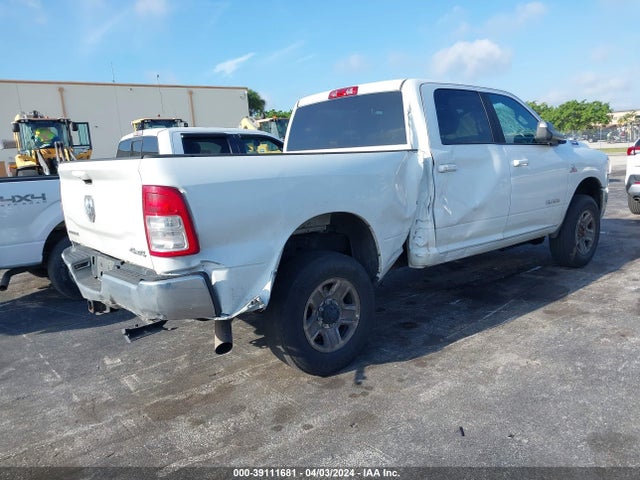 3C6UR5DLXNG436258 RAM 2500 Big Horn  4x4 6'4 Box