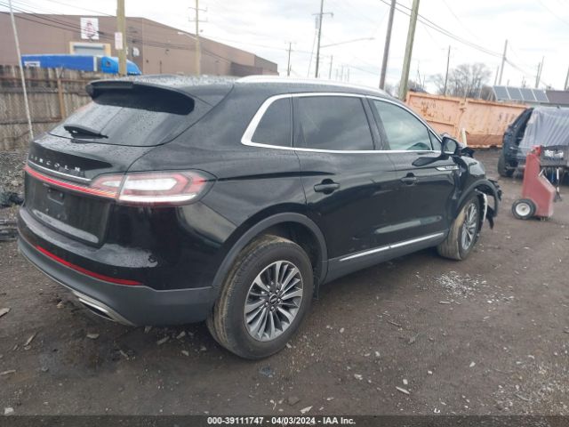 2LMPJ8K95NBL11189 Lincoln Nautilus Reserve