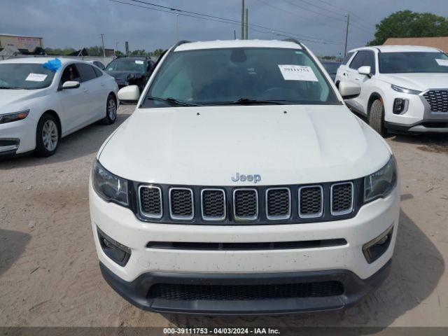 3C4NJCBB9KT615400 Jeep Compass Latitude Fwd