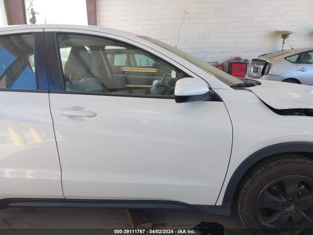 Honda HR-V LX 2016 3CZRU6H30GM755079 Image 14