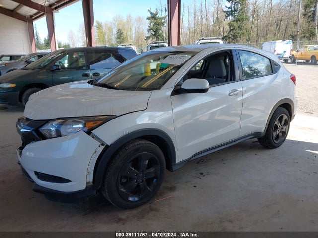 Honda HR-V LX 2016 3CZRU6H30GM755079 Image 2