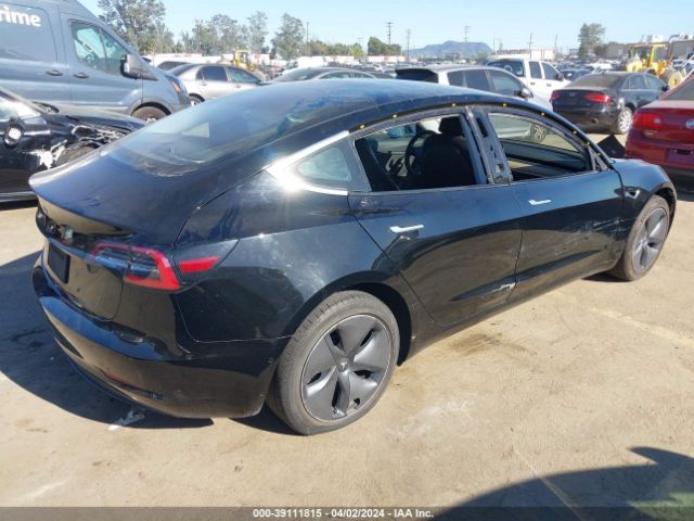 5YJ3E1EA3KF410365 Tesla MODEL 3