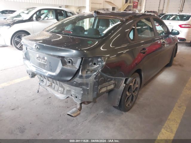 3KPF24AD3ME316292 KIA Forte Lxs