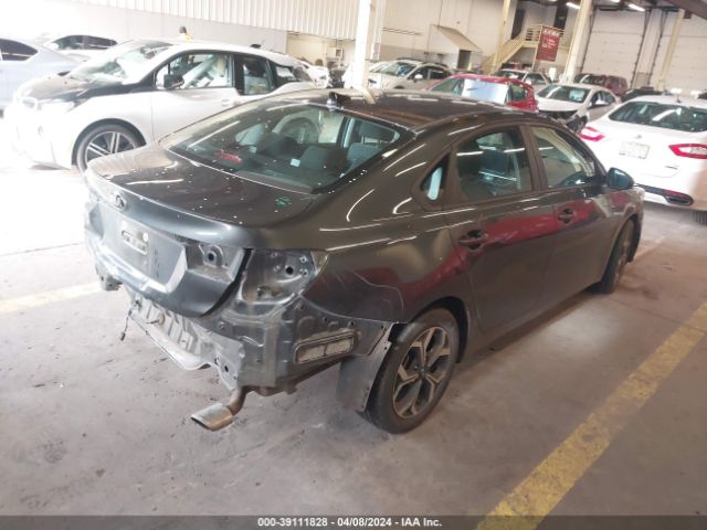 3KPF24AD3ME316292 KIA Forte Lxs