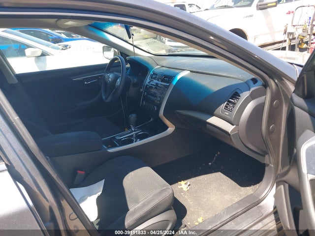 Nissan Altima 2.5 S 2014 1N4AL3AP4EN360378 Image 5