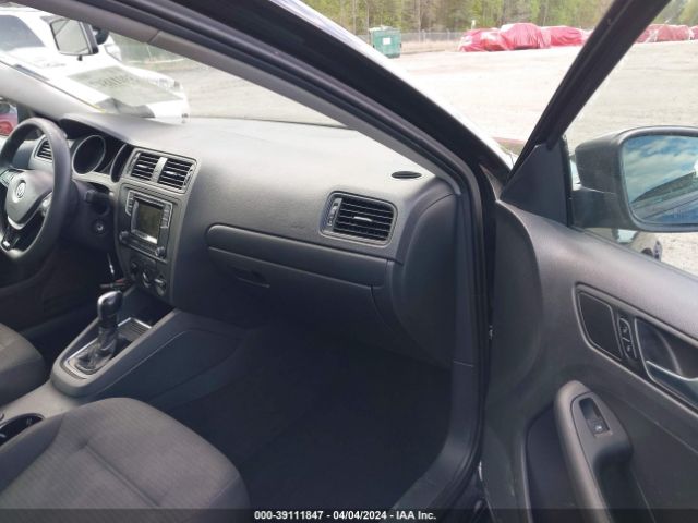 3VW267AJ8GM389854 Volkswagen Jetta 1.4t S