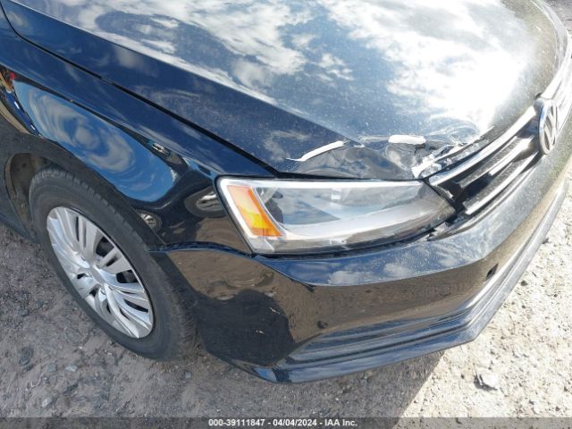 3VW267AJ8GM389854 Volkswagen Jetta 1.4t S