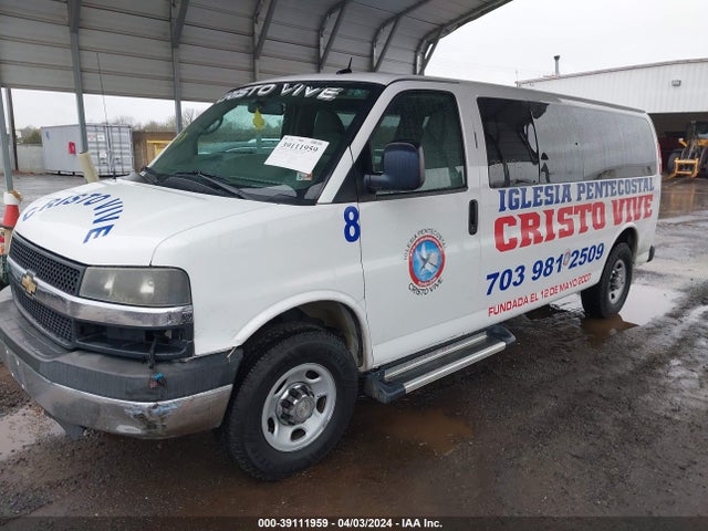 Chevrolet Express 3500 Lt 2015 1GBZG1FG4F1113390 Image 2