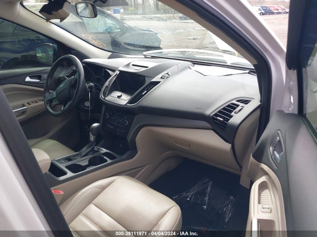 Ford ESCAPE SE 2017 1FMCU0GD1HUC60739 Image 5