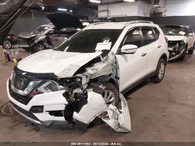 Nissan ROGUE SV 2017 5N1AT2MT4HC867760 Image 6