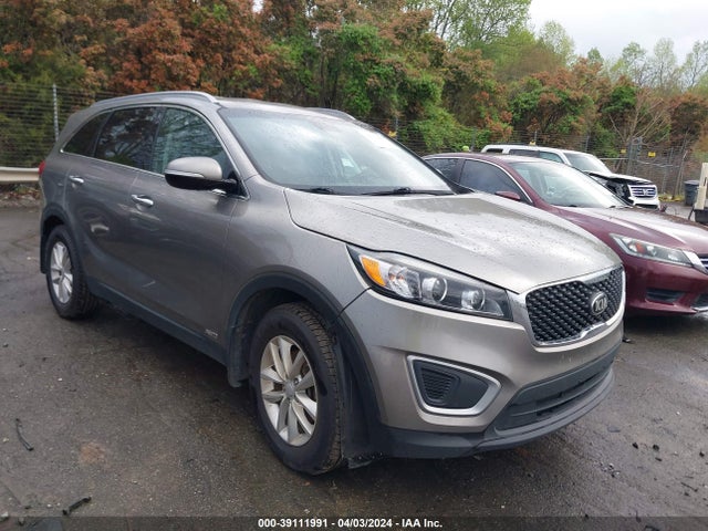 2017 5XYPGDA31HG328298 main image