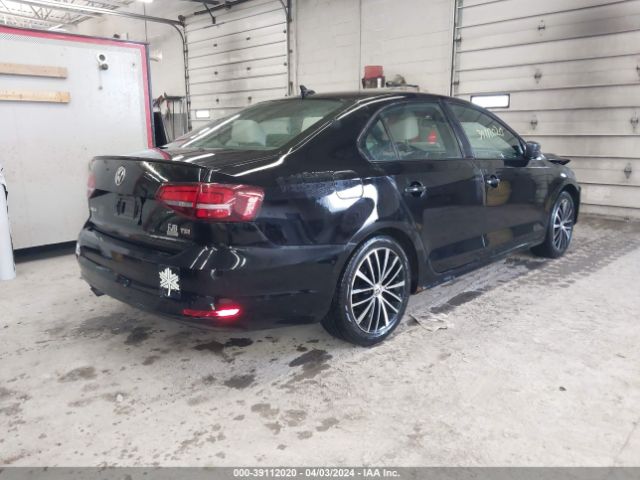 3VWB17AJ8GM384121 Volkswagen Jetta 1.8t Sport