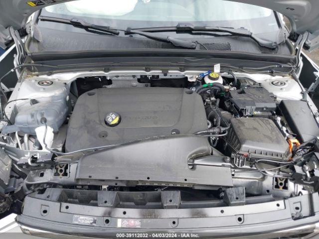 YV4L12UN0P2112823 Volvo Xc40 B5 Plus Bright Theme