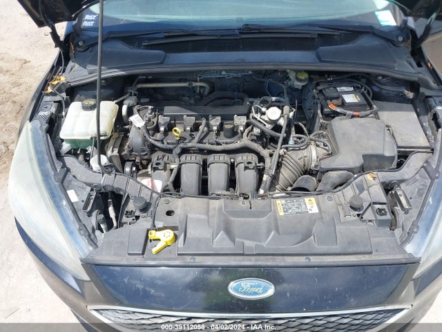 Ford FOCUS SE 2016 1FADP3F23GL393756 Image 10