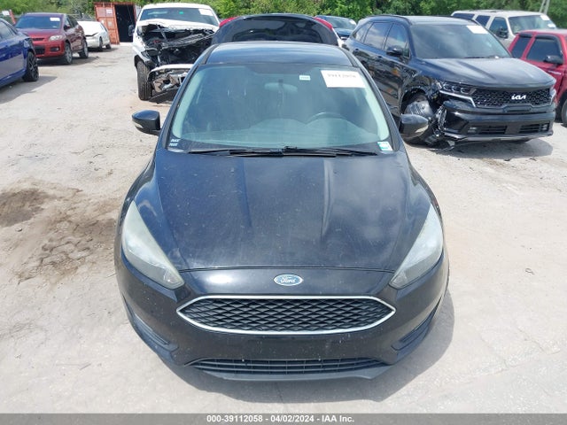 Ford FOCUS SE 2016 1FADP3F23GL393756 Image 13