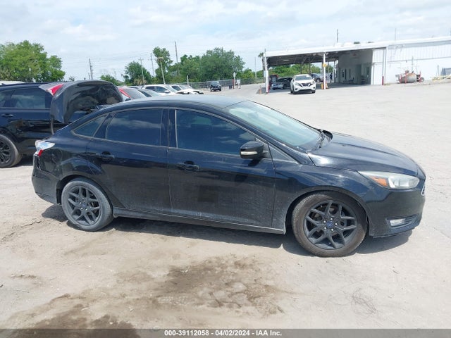 Ford FOCUS SE 2016 1FADP3F23GL393756 Image 14