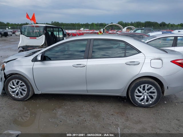 Toyota COROLLA LE 2019 2T1BURHE1KC219804 Image 14