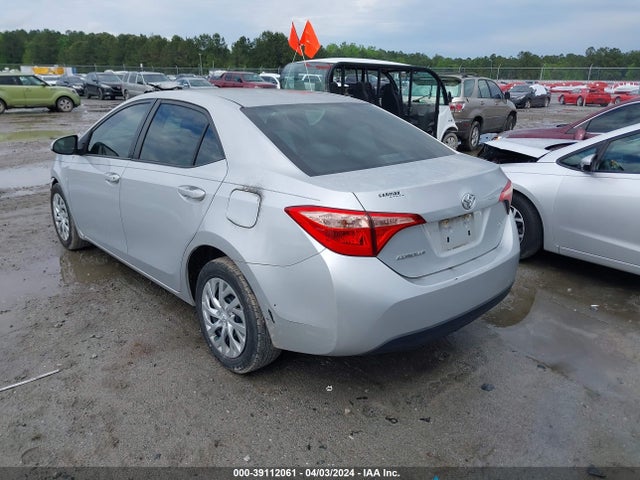 Toyota COROLLA LE 2019 2T1BURHE1KC219804 Image 3