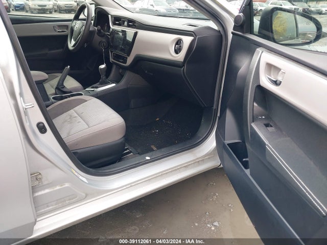 Toyota COROLLA LE 2019 2T1BURHE1KC219804 Image 5