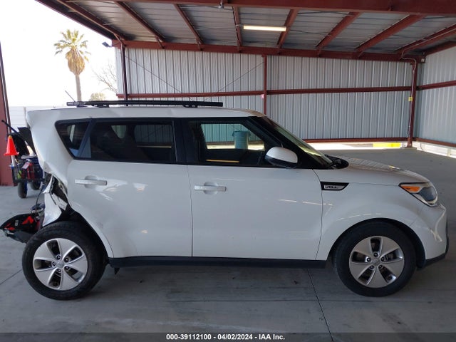 KIA Soul 2015 KNDJN2A26F7226108 Image 13