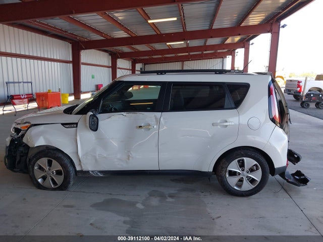 KIA Soul 2015 KNDJN2A26F7226108 Image 14