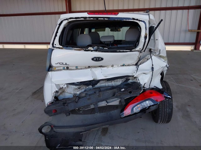 KIA Soul 2015 KNDJN2A26F7226108 Image 16