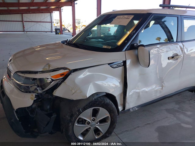 KIA Soul 2015 KNDJN2A26F7226108 Image 6