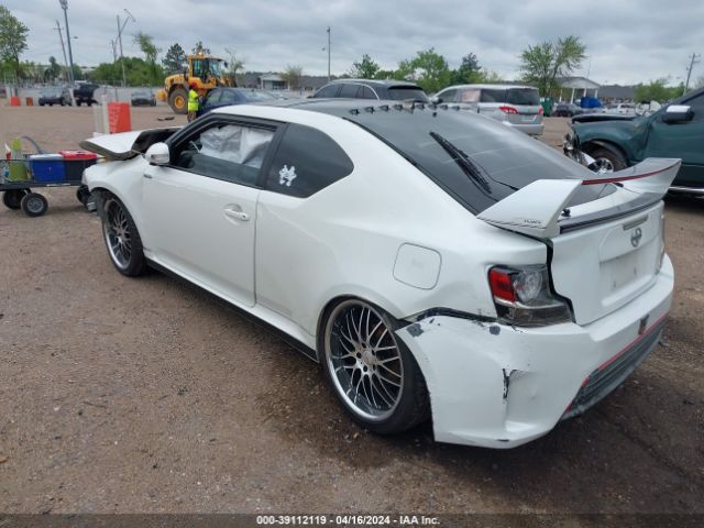 JTKJF5C71GJ021817 Scion TC