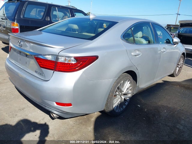 Lexus ES 350 2015 JTHBK1GG7F2179063 Image 4