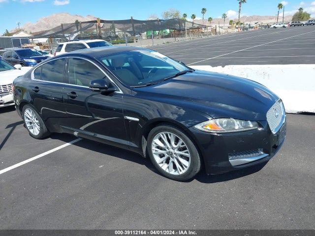 2013 JAGUAR XF SAJWA0E73D8S93284 Photo 0
