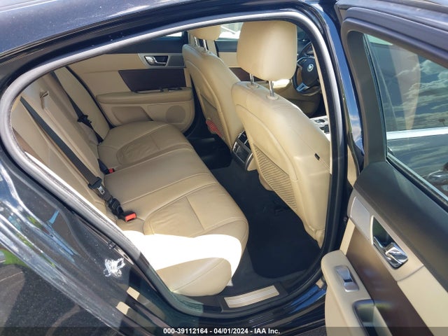 2013 JAGUAR XF SAJWA0E73D8S93284 Photo 7