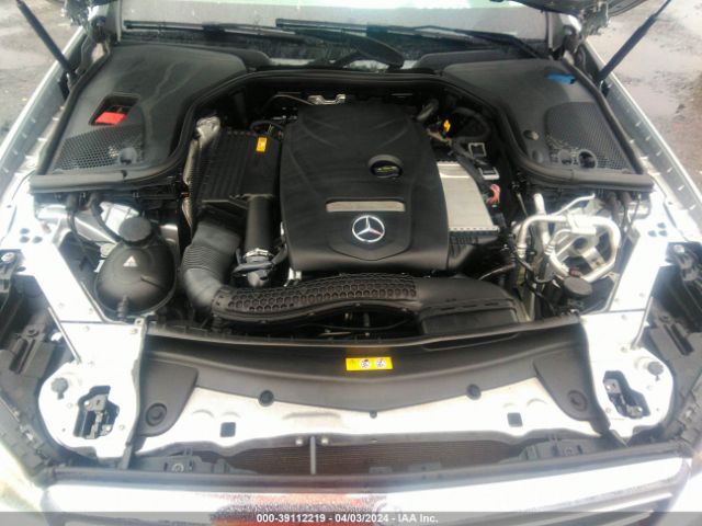 WDDZF4KBXHA095013 Mercedes-Benz E 300 4matic