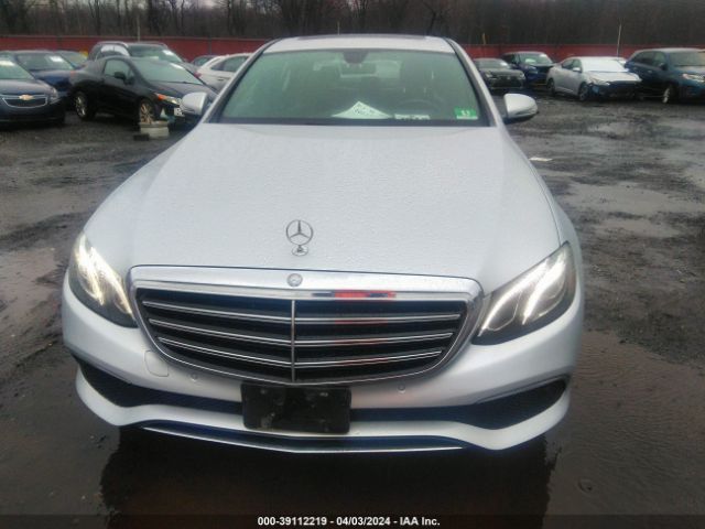 WDDZF4KBXHA095013 Mercedes-Benz E 300 4matic