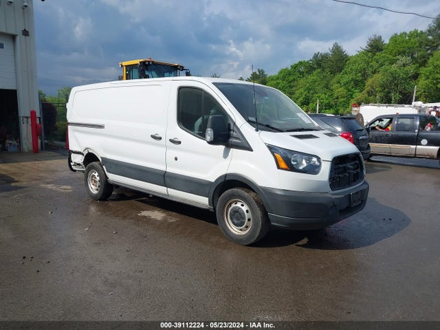 Ford Transit-250 2019 1FTYR1YM1KKA31982 Image 1