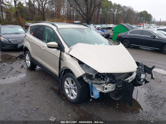 Ford ESCAPE SEL 2018 1FMCU9HD4JUD25138 Image 1
