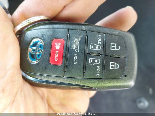 Toyota SIENNA XLE 2021 5TDYRKEC4MS071700 Image 11