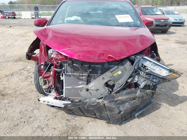 Toyota SIENNA XLE 2021 5TDYRKEC4MS071700 Image 6