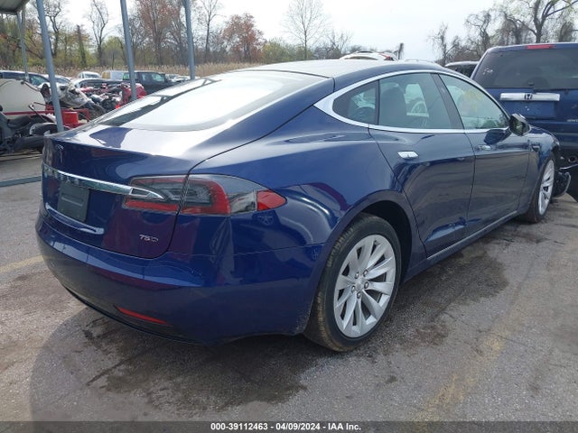 Tesla Model S 100d/75d/p100d 2018 5YJSA1E26JF245569 Image 4