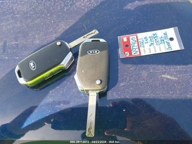 KNDEUCAA7M7039832 KIA SELTOS S