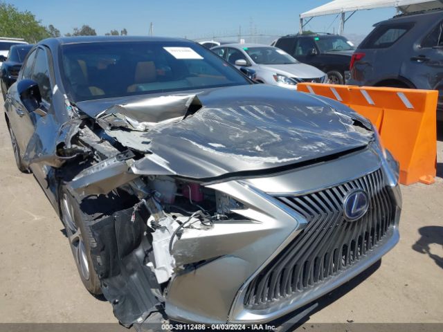58ACA1C11MU005330 Lexus ES 300H
