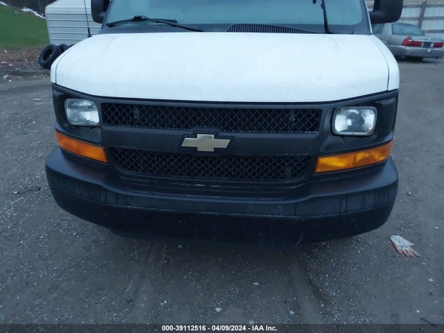 Chevrolet Express 2500 Work Van 2016 1GCWGBFF4G1266476 Image 6