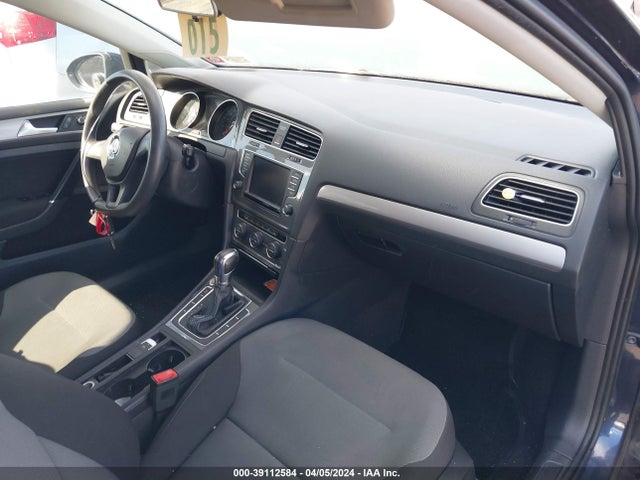 WVWKP7AU8GW914731 Volkswagen E-golf Se