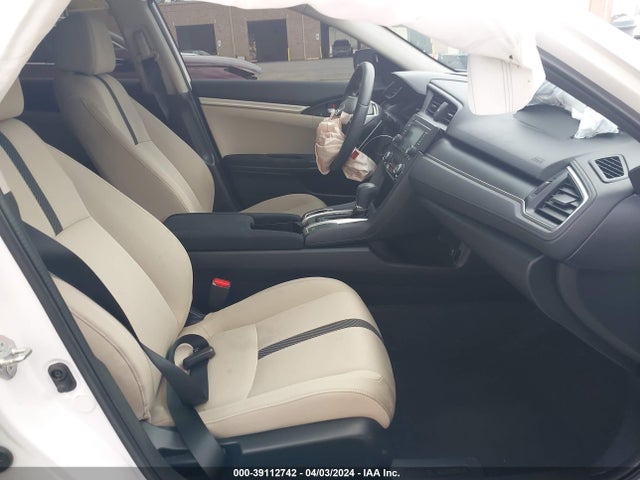 Honda Civic Lx 2017 2HGFC2F67HH574256 Image 5
