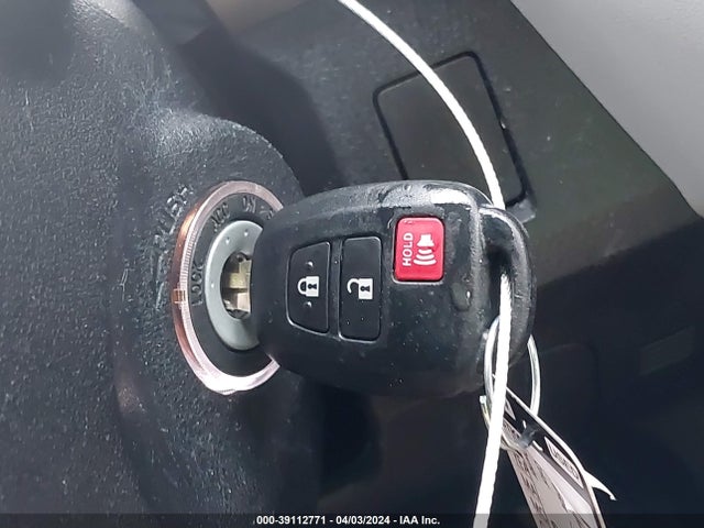 Toyota RAV4 LE 2014 JTMBFREV3ED077669 Image 11