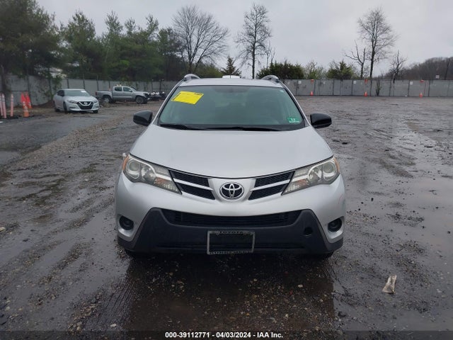 Toyota RAV4 LE 2014 JTMBFREV3ED077669 Image 12