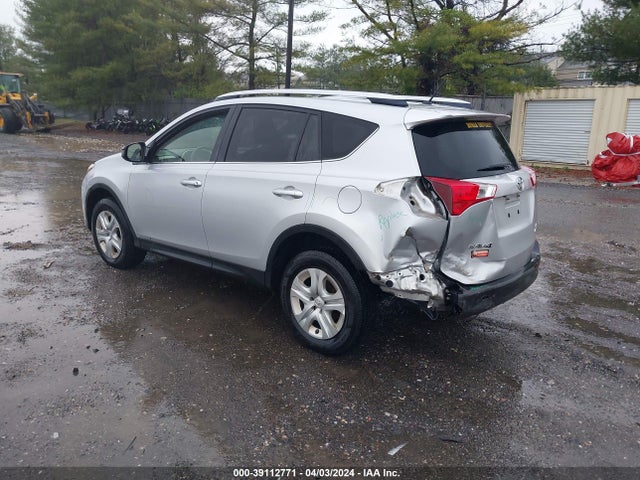 Toyota RAV4 LE 2014 JTMBFREV3ED077669 Image 3