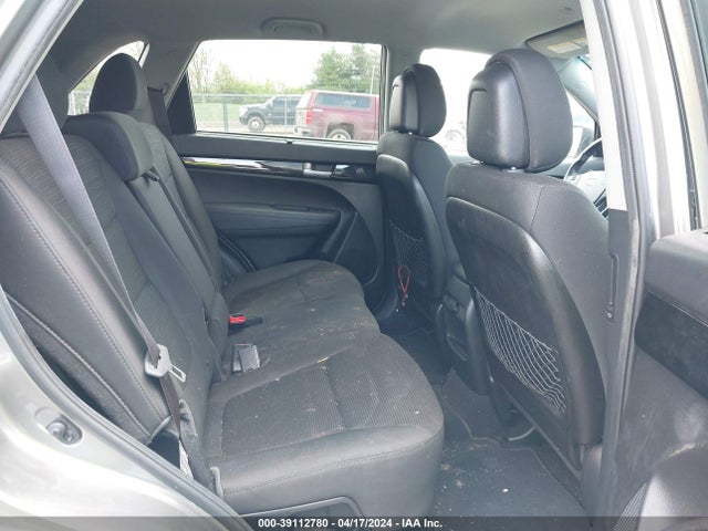 KIA SORENTO LX 2015 5XYKTCA66FG610542 Image 8
