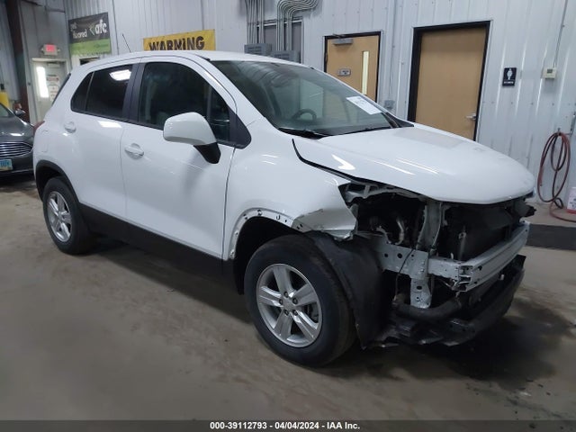 Chevrolet TRAX LS 2019 3GNCJNSB4KL259433 Image 1